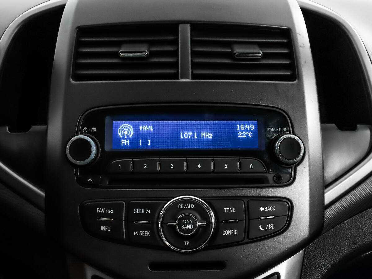 Шевроле Авео б/у, 2014, Механическая. Фото: #12