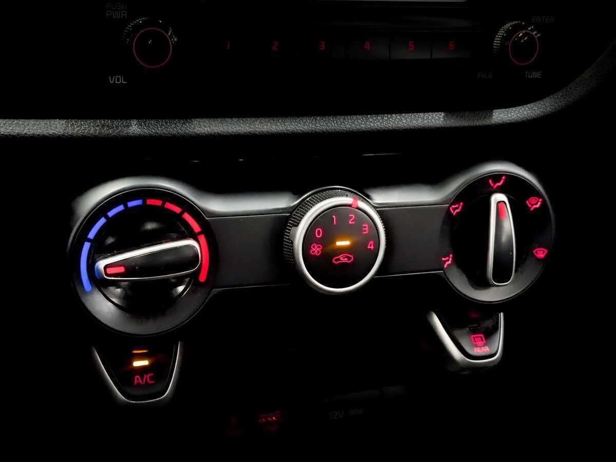 Киа Рио б/у, 2020, Автоматическая. Фото: #24