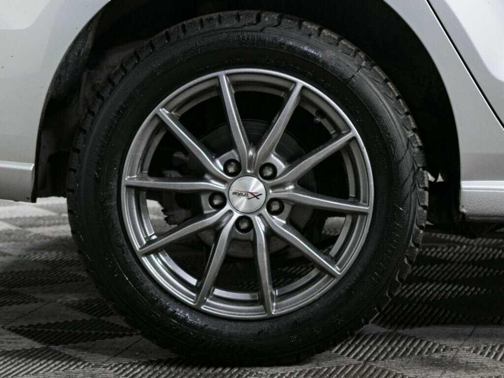 Фольксваген Поло б/у, 2016, Автоматическая. Фото: #12