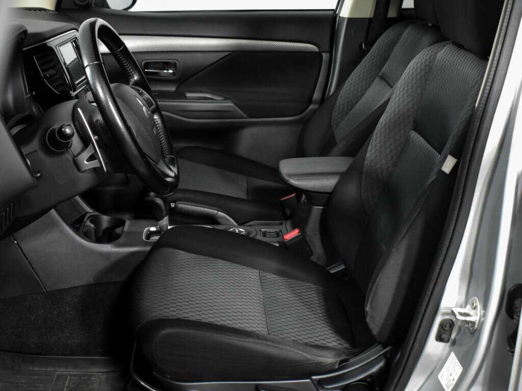 Митсубиши Оутлэндер б/у, 2014, Вариатор. Фото: #11