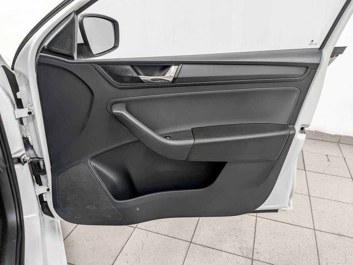 Шкода Рапид б/у, 2017, Механическая. Фото: #23