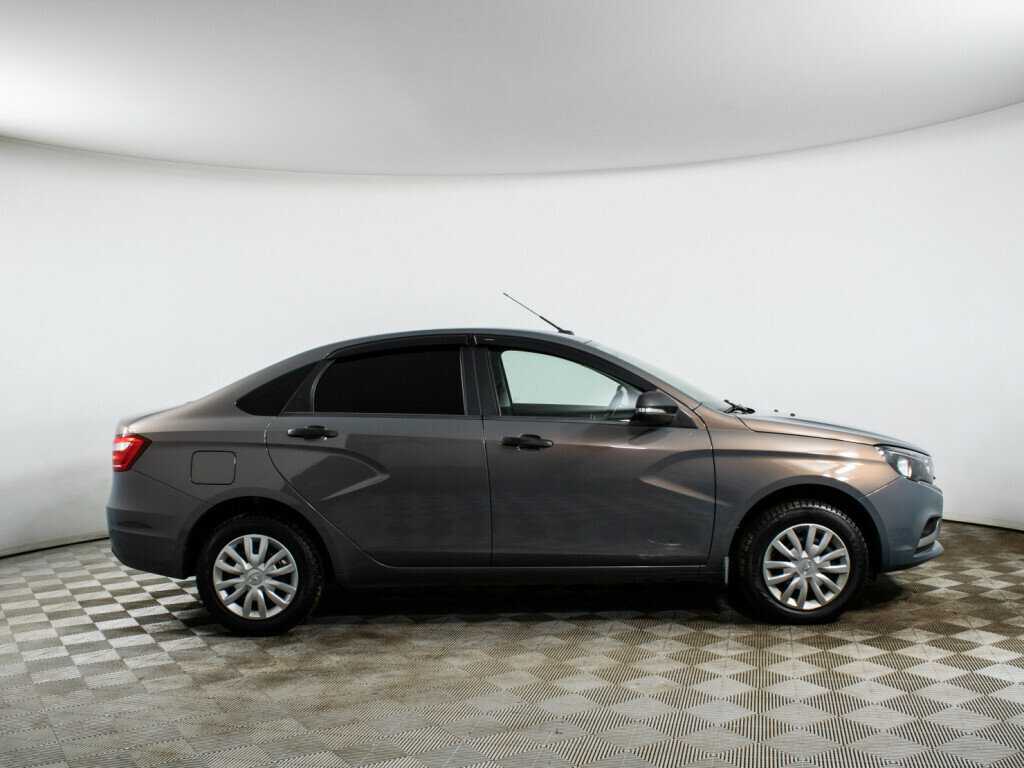 Лада (ВАЗ) Веста б/у, 2021, Механическая. Фото: #3