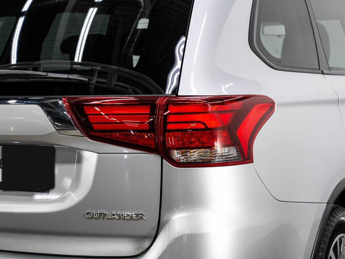 Митсубиши Оутлэндер б/у, 2018, Вариатор. Фото: #6