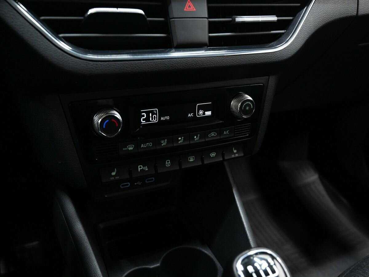 Шкода Рапид б/у, 2020, Механическая. Фото: #17