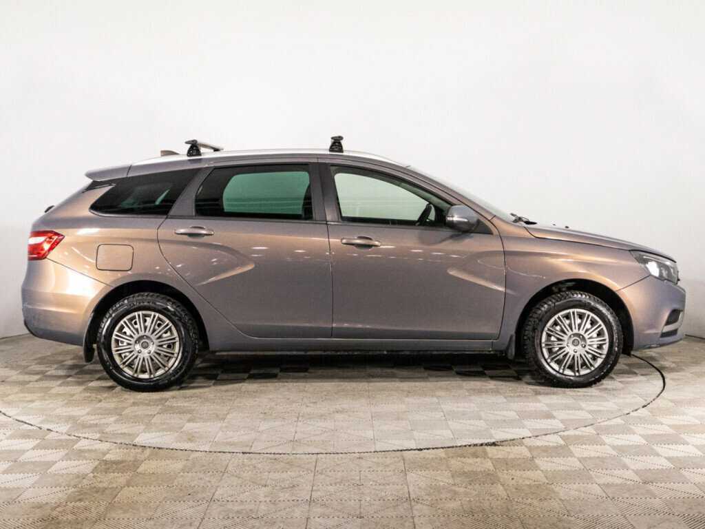 Лада (ВАЗ) Веста б/у, 2018, Механическая. Фото: #3