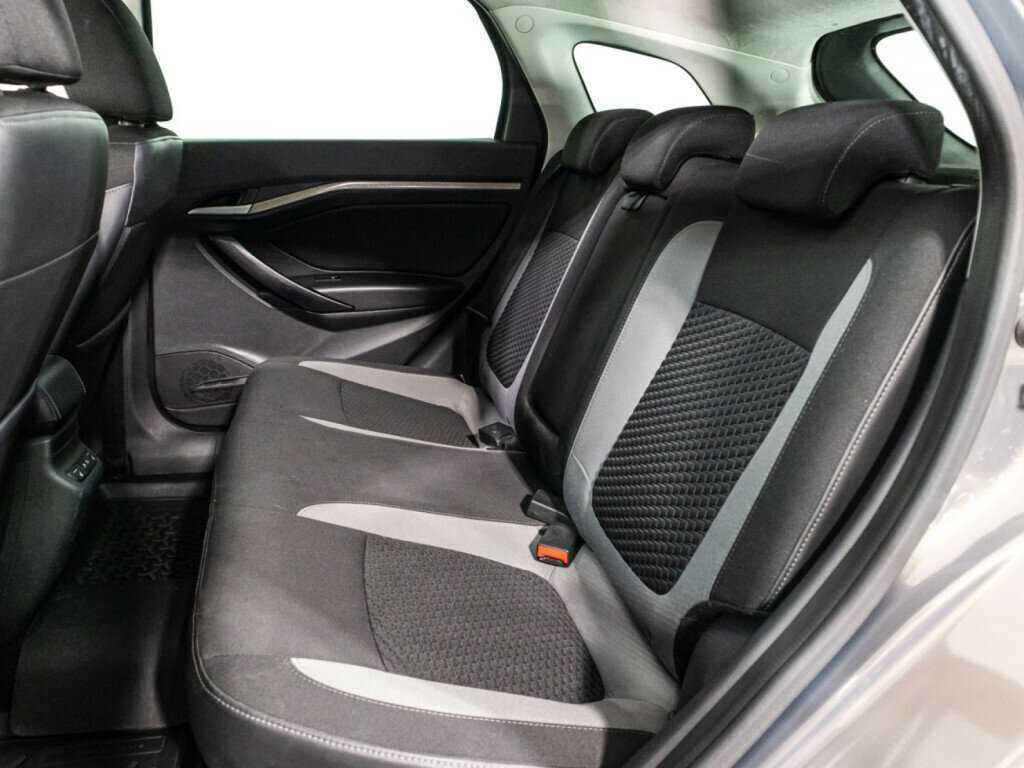 Лада (ВАЗ) Веста б/у, 2018, Механическая. Фото: #9