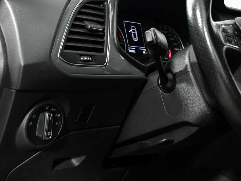 Сеат Леон б/у, 2013, Роботизированная. Фото: #9