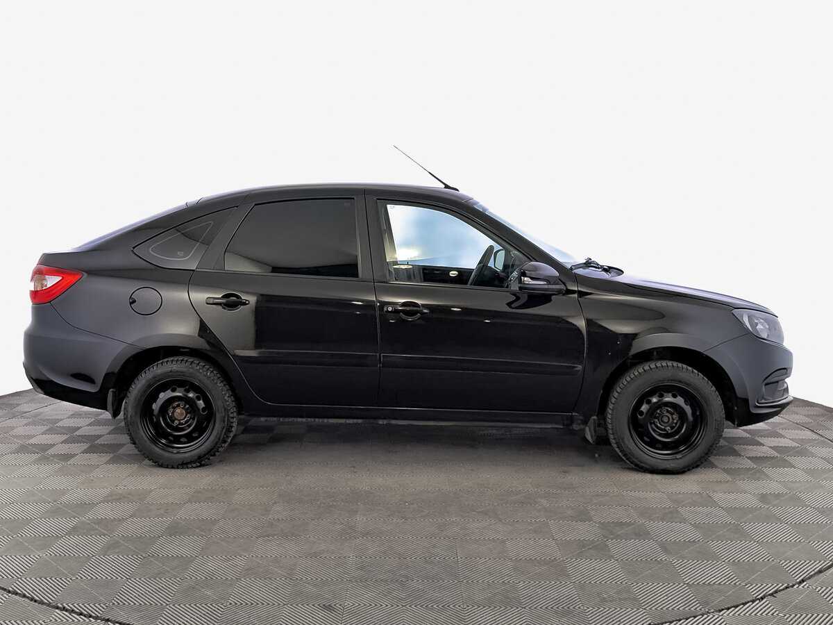 Лада (ВАЗ) Гранта б/у, 2022, Механическая. Фото: #3