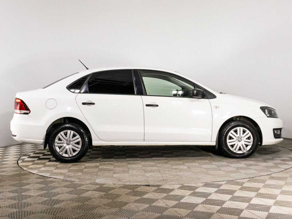 Фольксваген Поло б/у, 2016, Механическая. Фото: #3