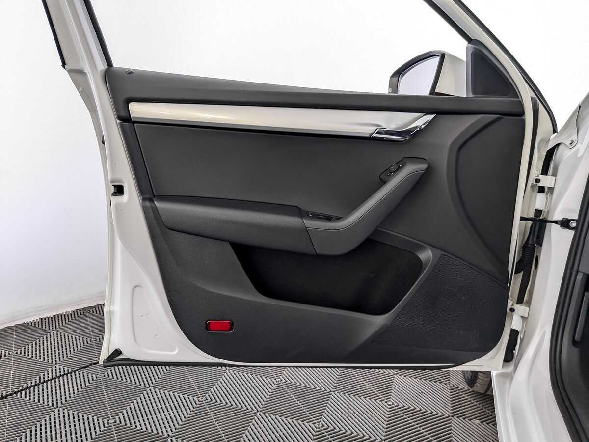 Шкода Октавия б/у, 2018, Автоматическая. Фото: #18