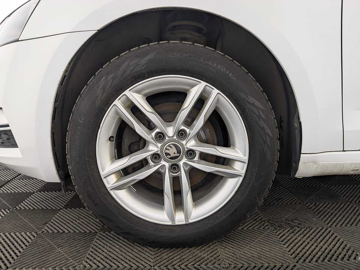 Шкода Октавия б/у, 2018, Роботизированная. Фото: #11