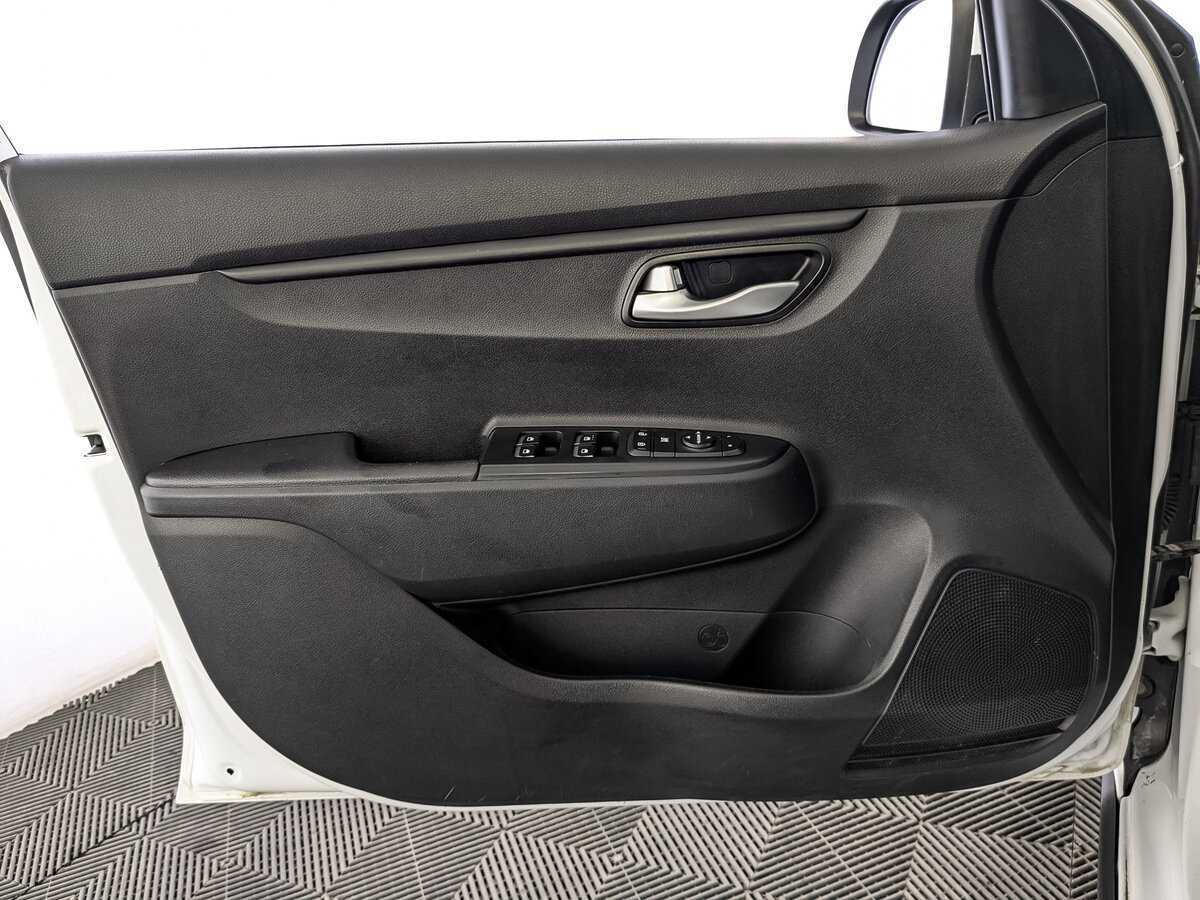 Киа Рио б/у, 2019, Автоматическая. Фото: #18