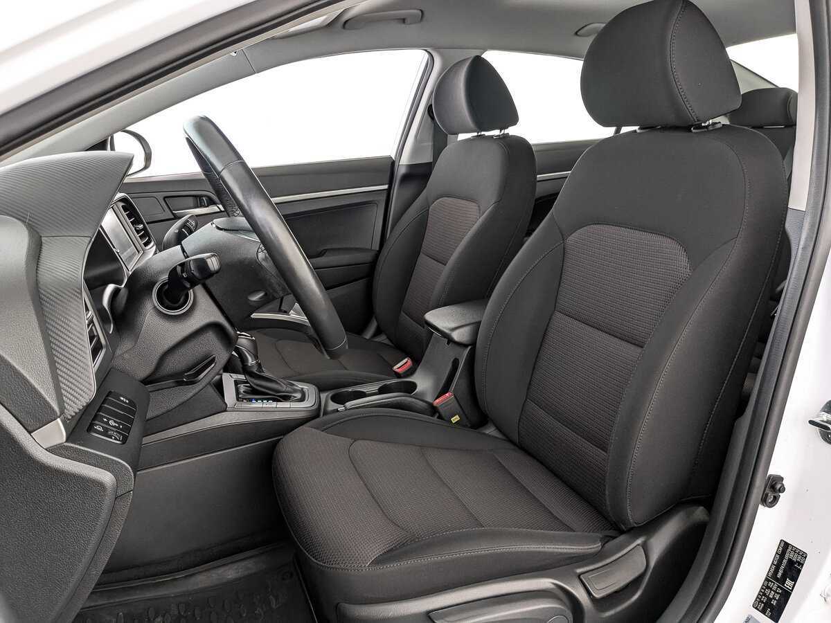 Хендай Елантра б/у, 2019, Автоматическая. Фото: #17