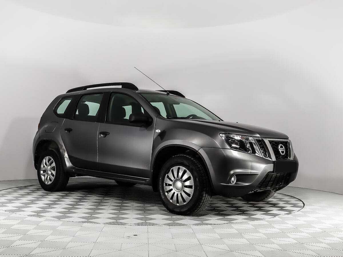 Ниссан Террано б/у, 2014, Автоматическая. Фото: #2