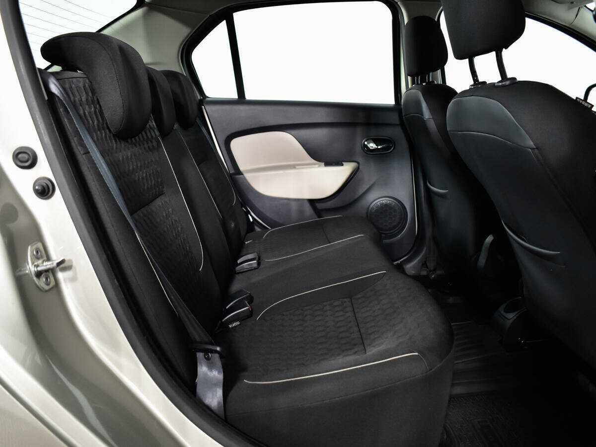 Рено Логан б/у, 2014, Механическая. Фото: #9