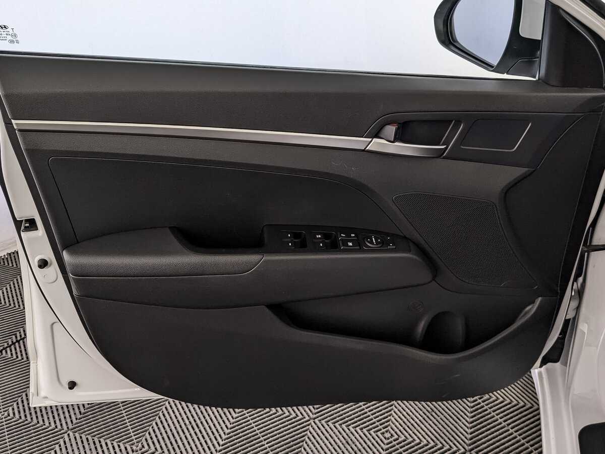 Хендай Елантра б/у, 2019, Автоматическая. Фото: #18