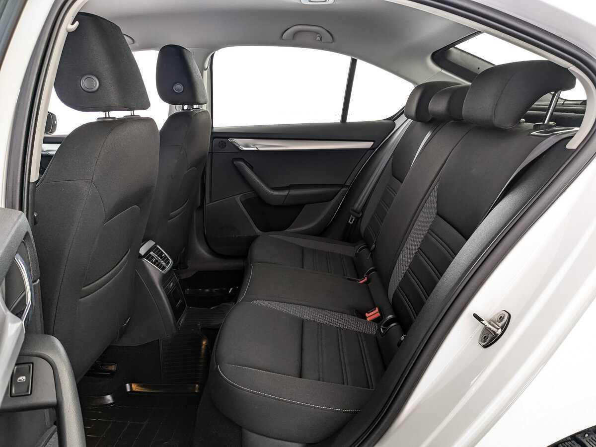 Шкода Октавия б/у, 2019, Механическая. Фото: #17