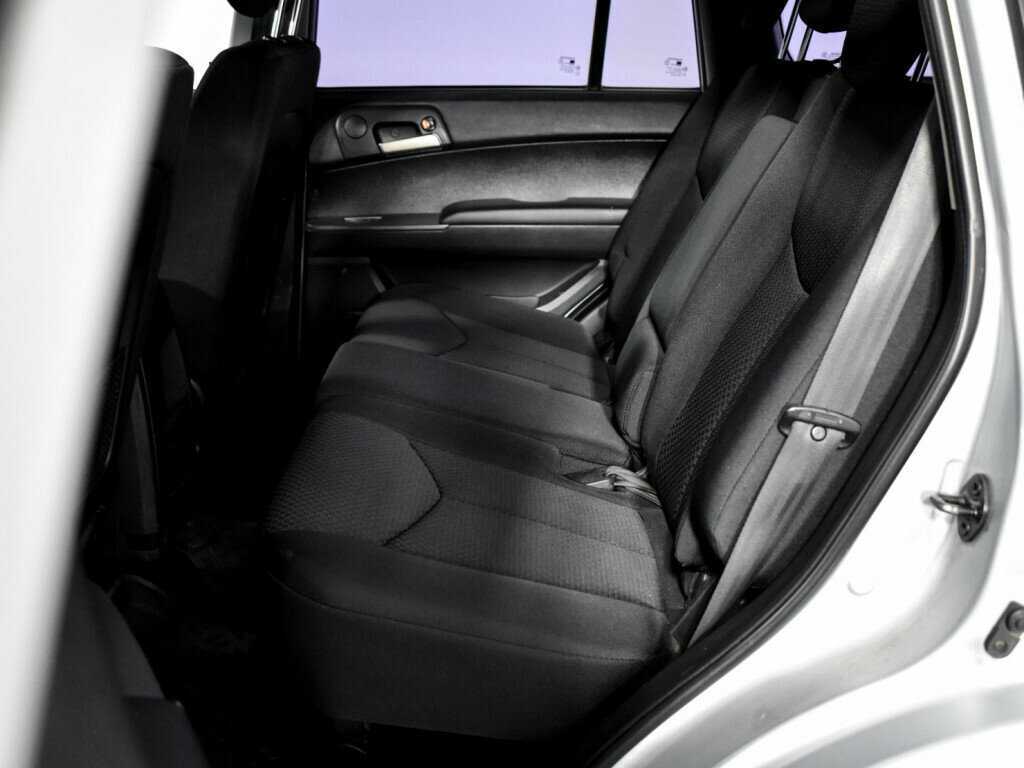 Сан-Ён Кирон б/у, 2012, Механическая. Фото: #11