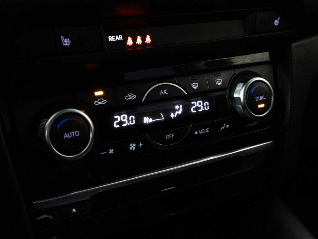 Мазда 6 б/у, 2015, Автоматическая. Фото: #15