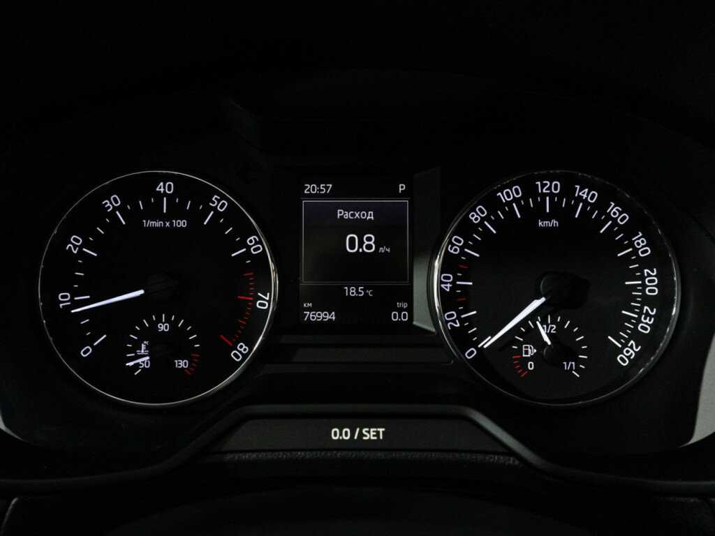 Шкода Октавия б/у, 2015, Роботизированная. Фото: #11