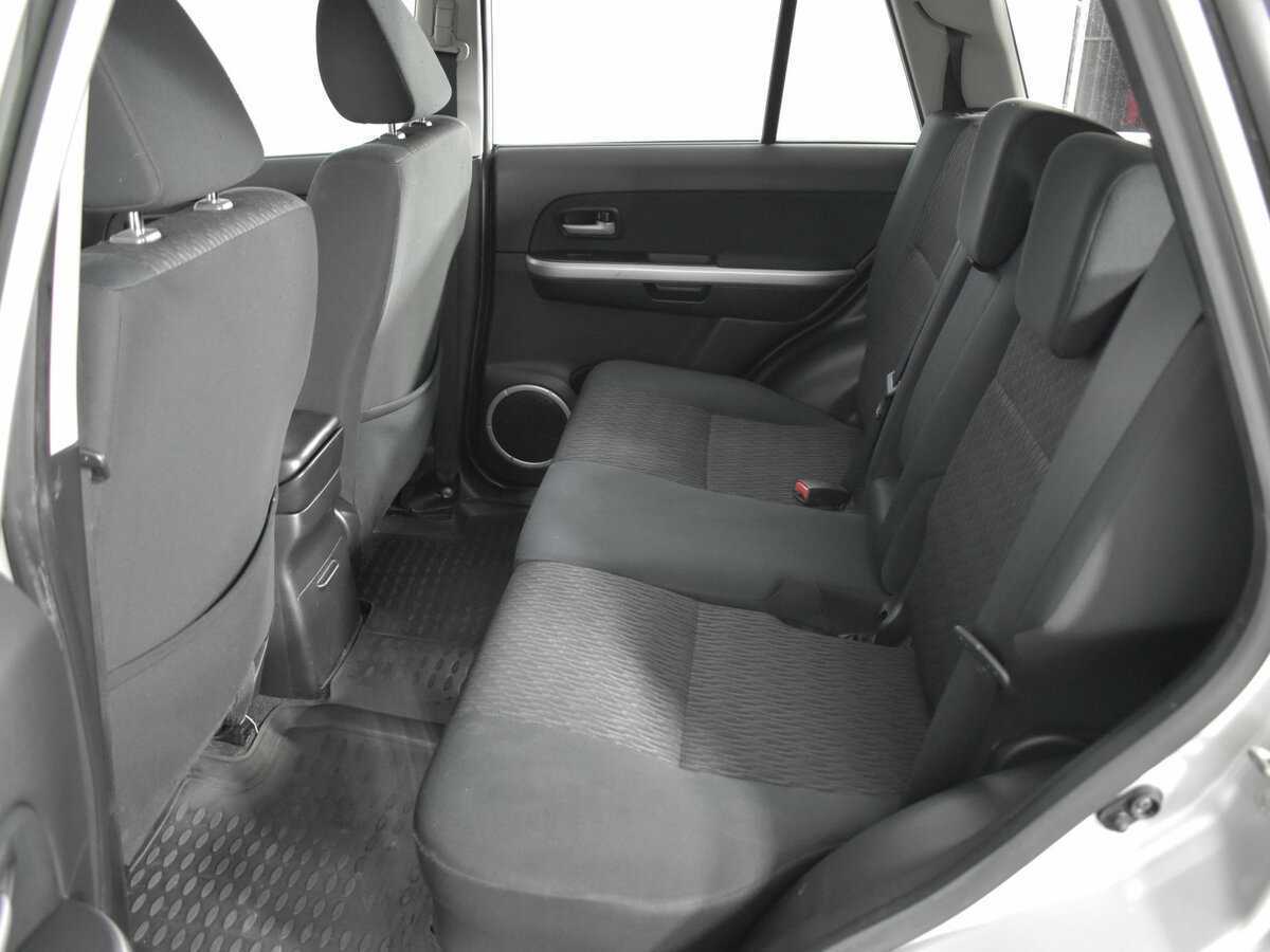 Сузуки Гранд Витара б/у, 2013, Механическая. Фото: #10