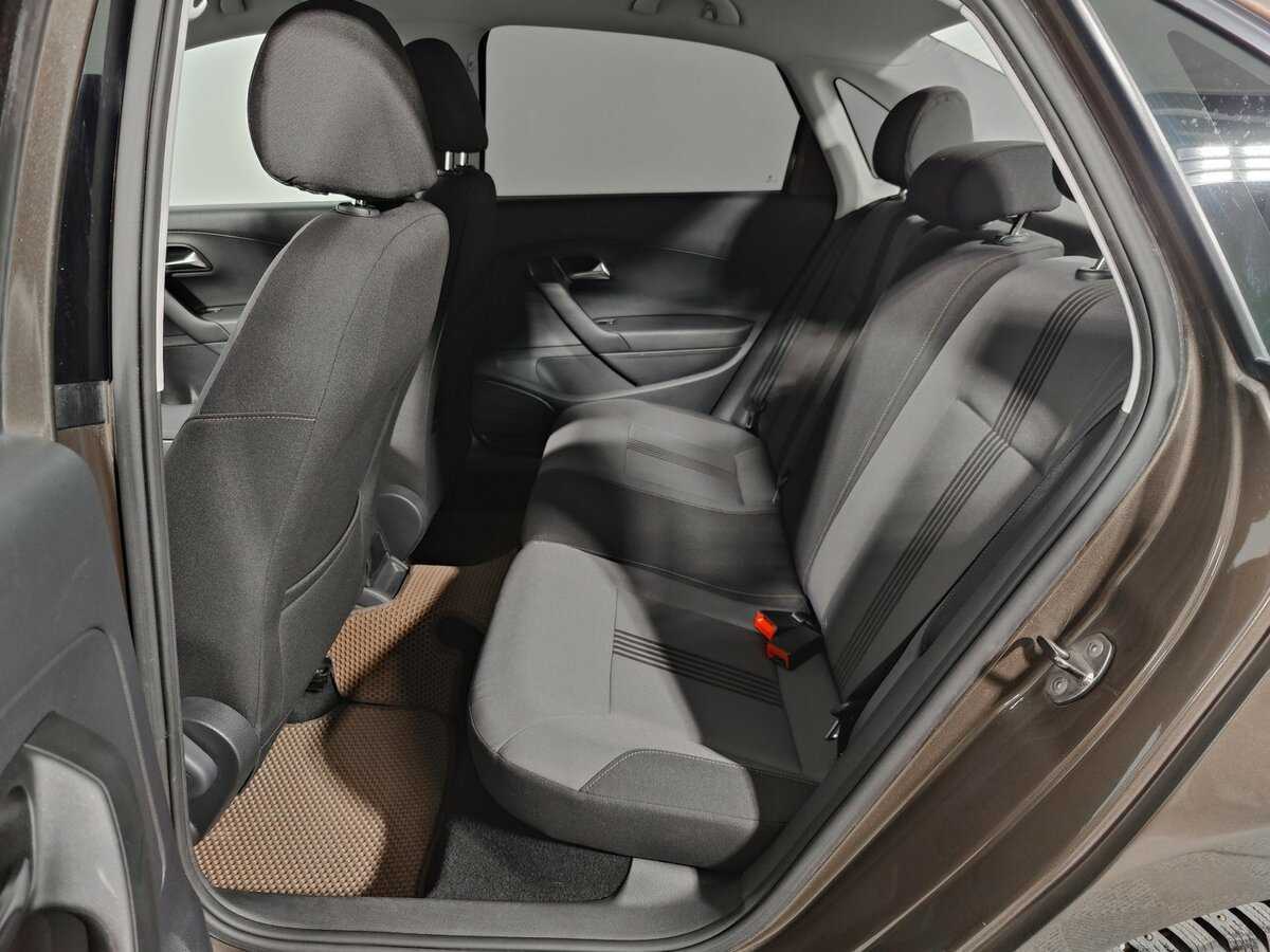 Фольксваген Поло б/у, 2016, Механическая. Фото: #12