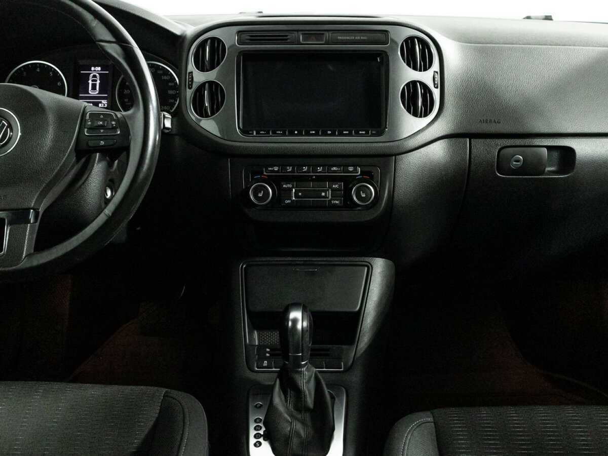 Фольксваген Тигуан б/у, 2015, Автоматическая. Фото: #13