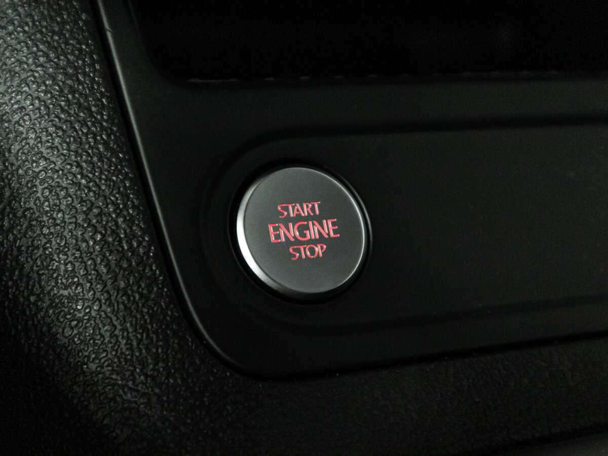 Фольксваген Тигуан б/у, 2015, Автоматическая. Фото: #17