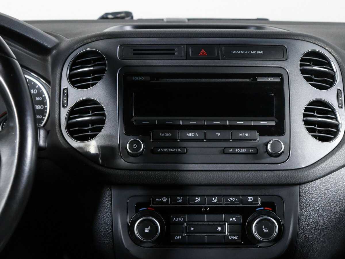 Фольксваген Тигуан б/у, 2012, Автоматическая. Фото: #9