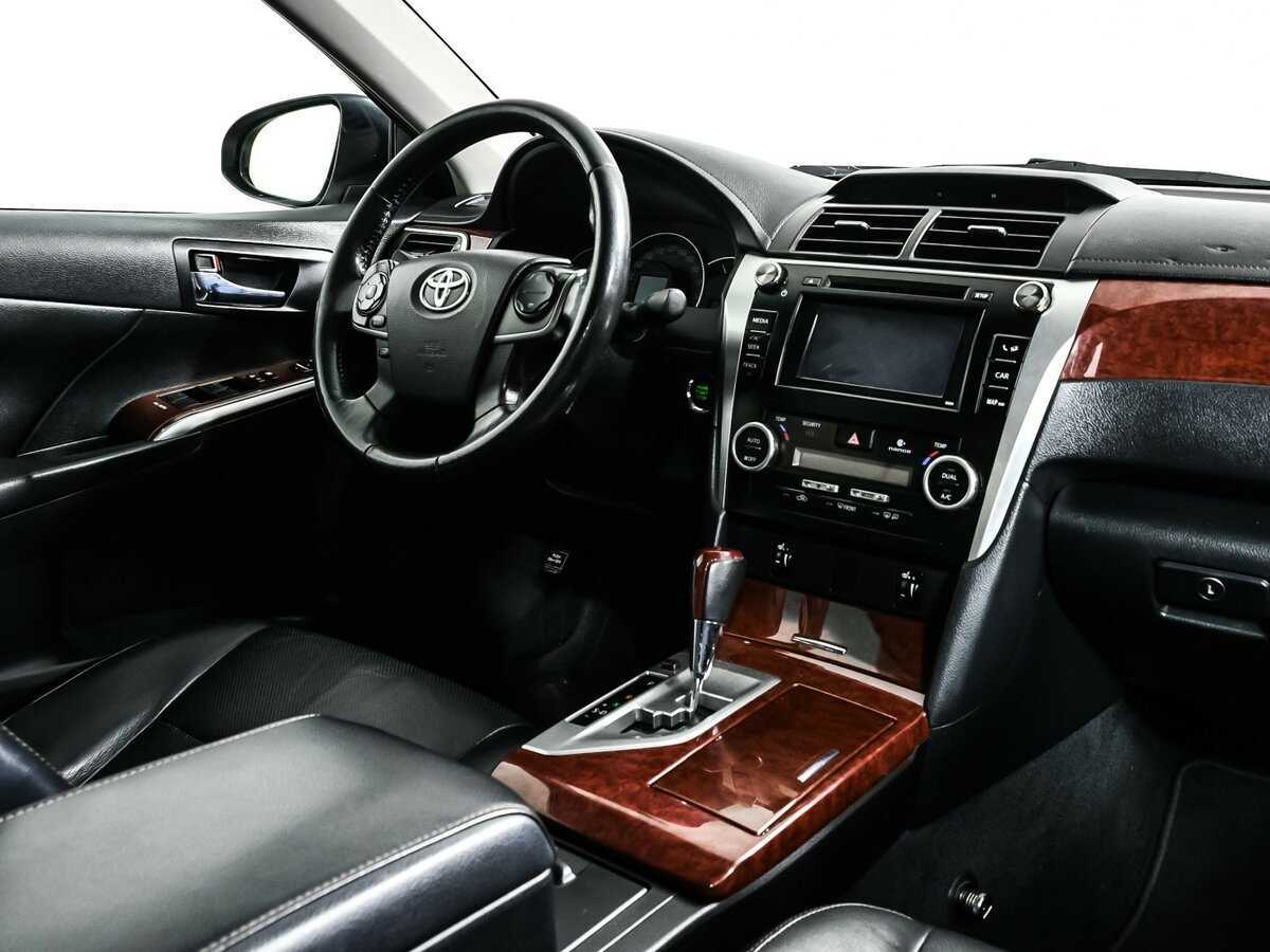 Тойота Камри б/у, 2014, Автоматическая. Фото: #7