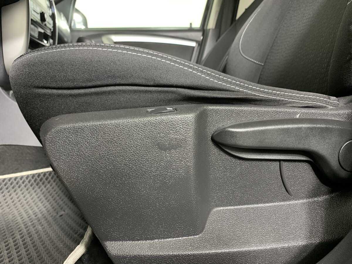 Ниссан Террано б/у, 2017, Автоматическая. Фото: #16