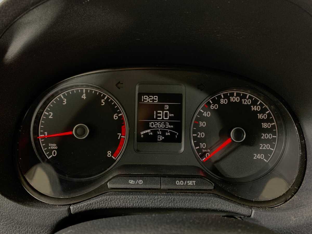 Фольксваген Поло б/у, 2016, Механическая. Фото: #11