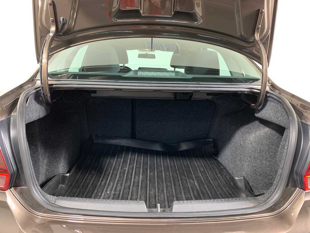 Фольксваген Поло б/у, 2016, Механическая. Фото: #16