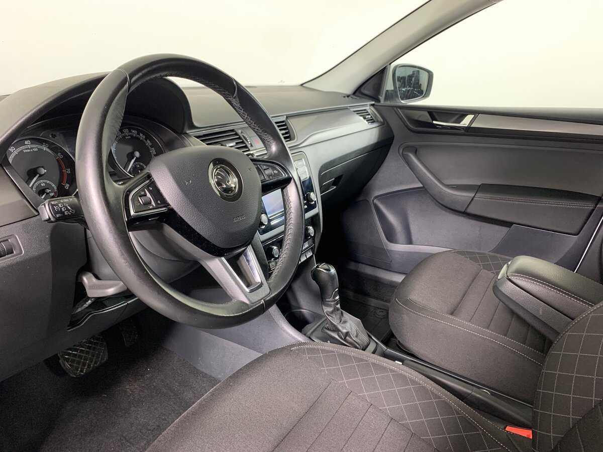 Шкода Рапид б/у, 2018, Роботизированная. Фото: #11