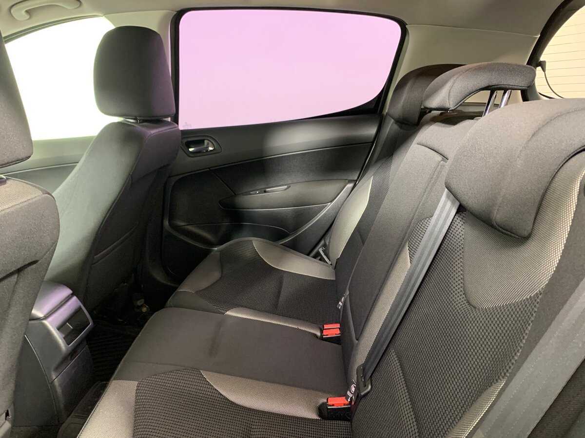 Пежо 308 б/у, 2012, Автоматическая. Фото: #18