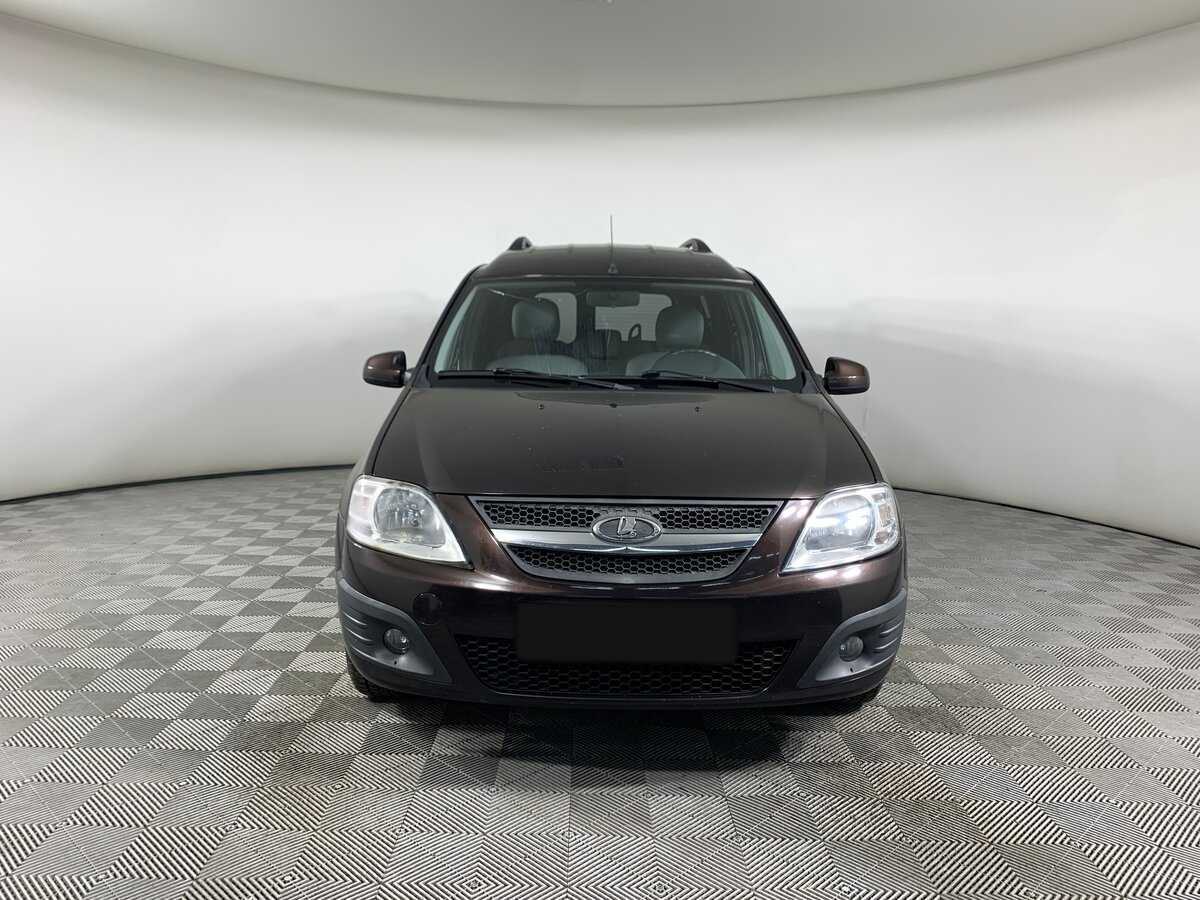 Лада (ВАЗ) Ларгус б/у, 2015, Механическая. Фото: #1