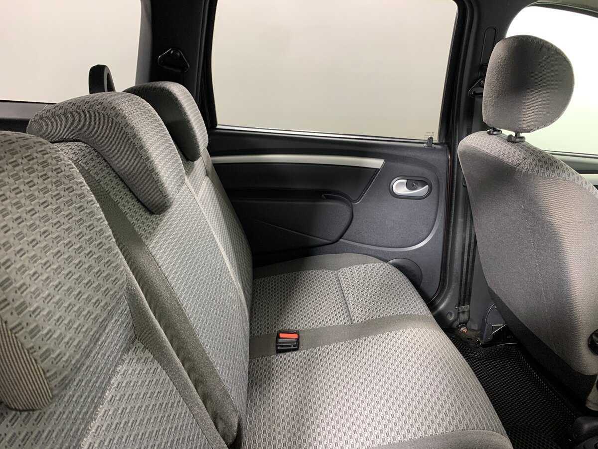 Лада (ВАЗ) Ларгус б/у, 2015, Механическая. Фото: #17