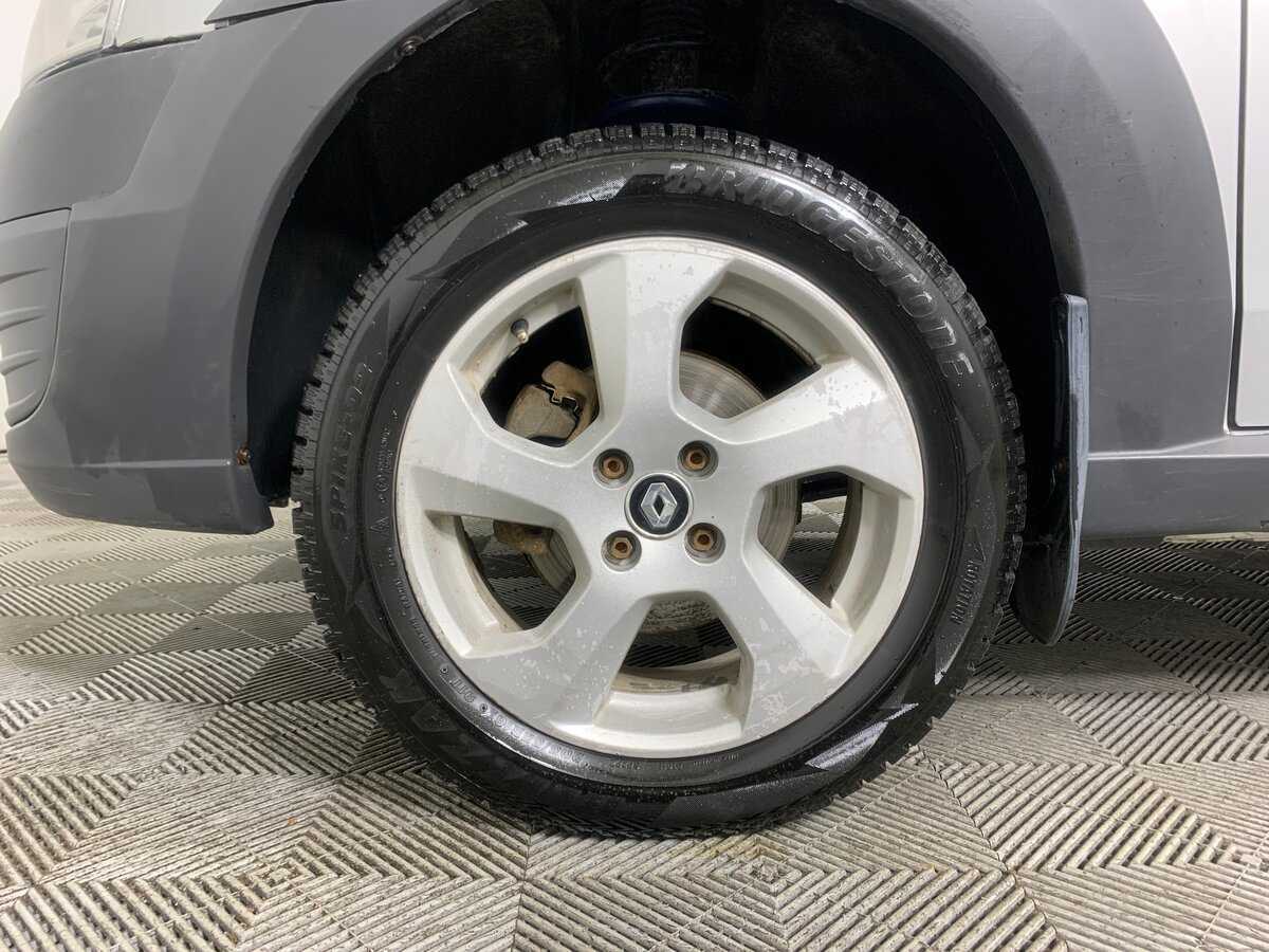 Лада (ВАЗ) Ларгус б/у, 2019, Механическая. Фото: #8