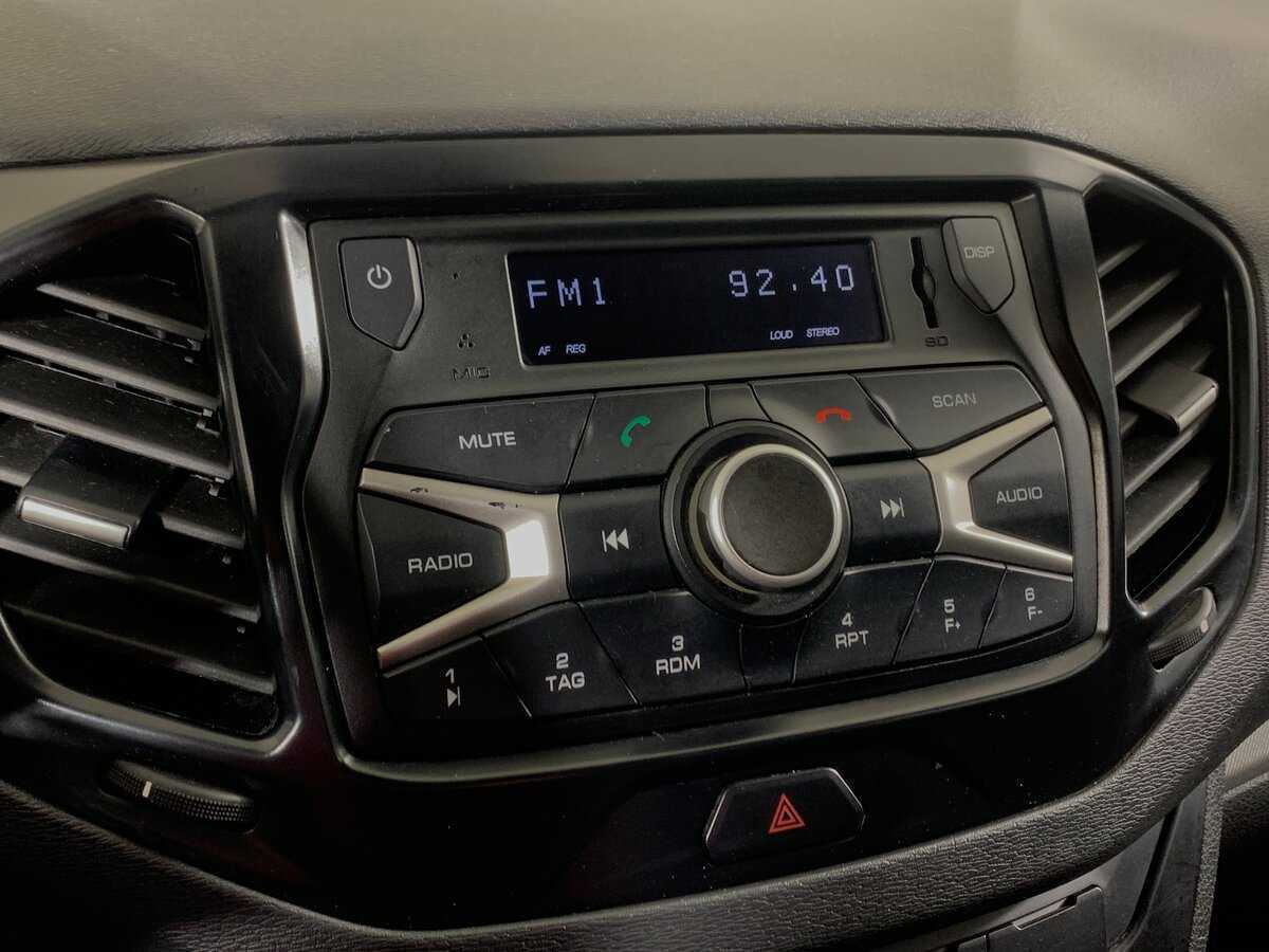 Лада (ВАЗ) Веста б/у, 2019, Механическая. Фото: #15