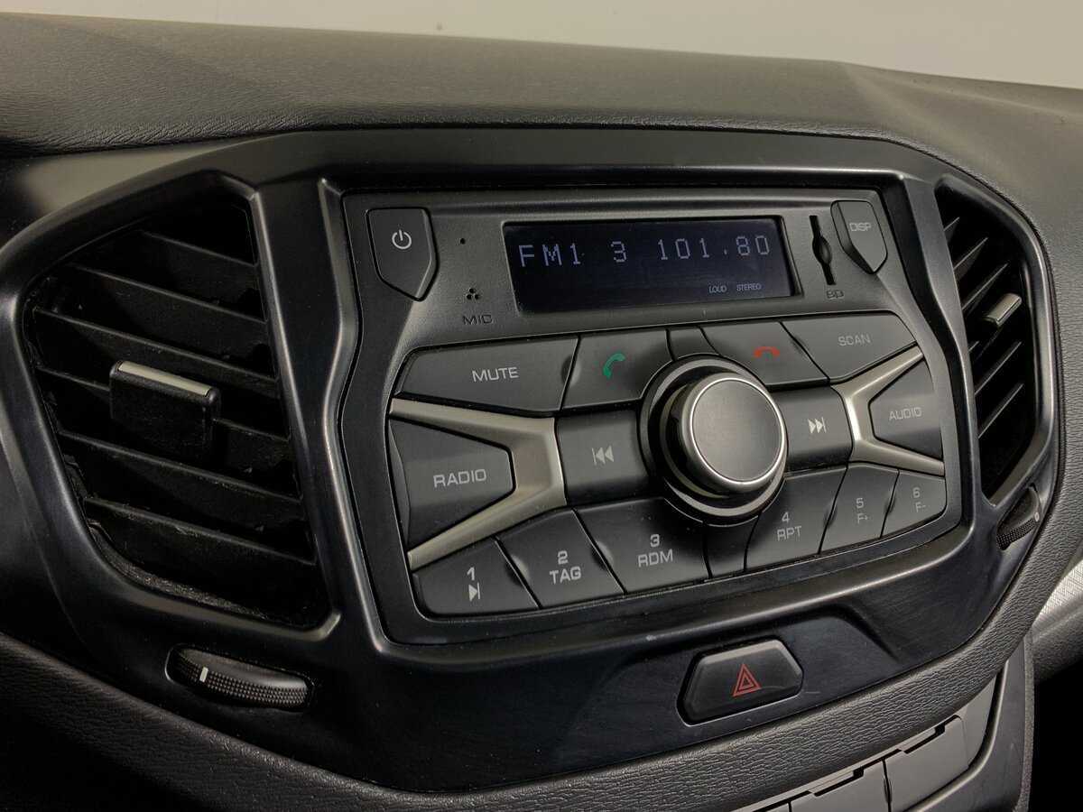 Лада (ВАЗ) Веста б/у, 2021, Механическая. Фото: #15