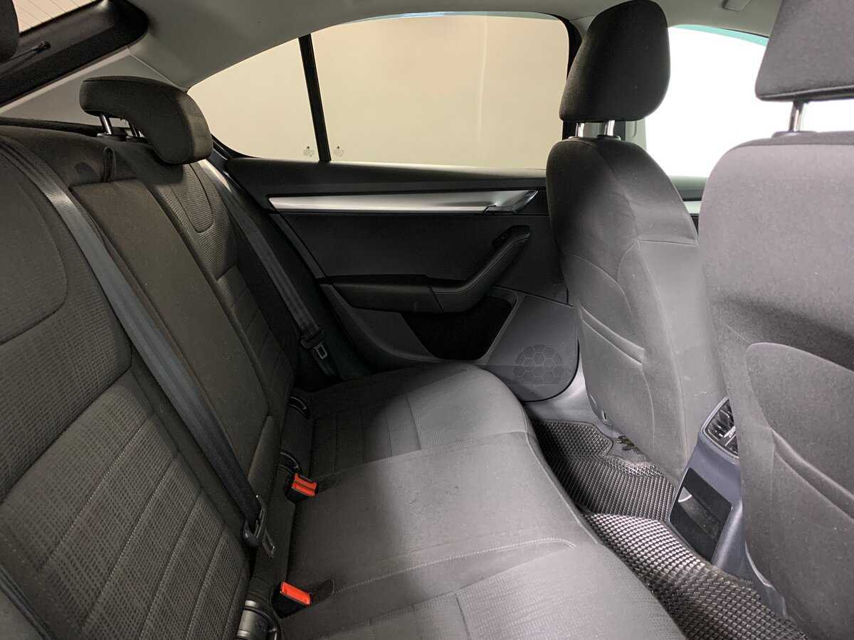 Шкода Октавия б/у, 2017, Роботизированная. Фото: #17