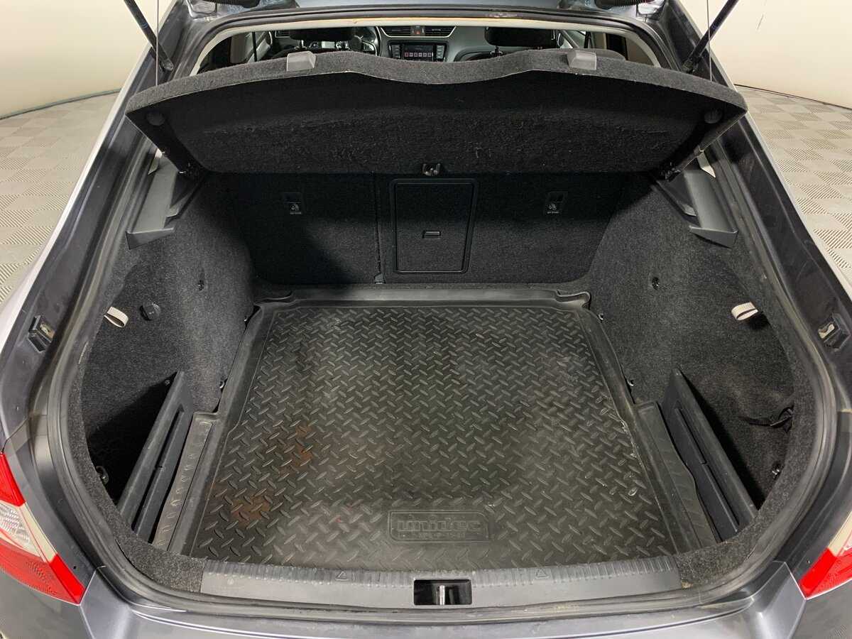 Шкода Октавия б/у, 2017, Роботизированная. Фото: #19