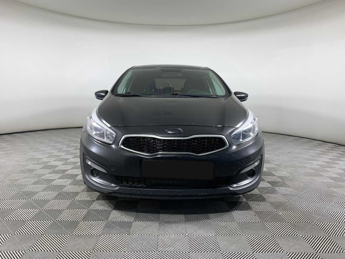 Киа Сид б/у, 2016, Автоматическая. Фото: #1