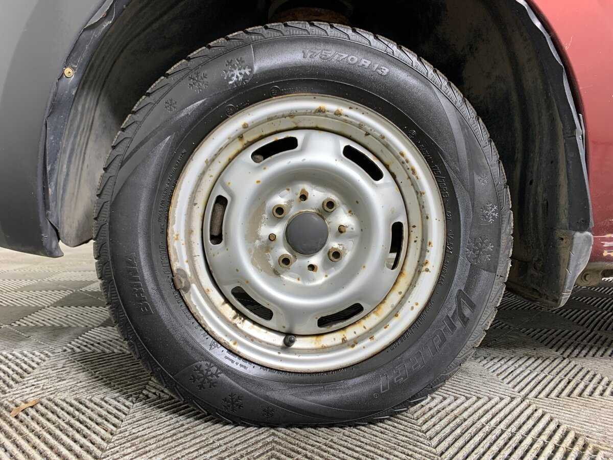 Лада (ВАЗ) Гранта б/у, 2013, Механическая. Фото: #8