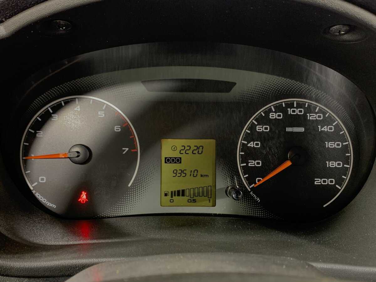 Лада (ВАЗ) Гранта б/у, 2013, Механическая. Фото: #14