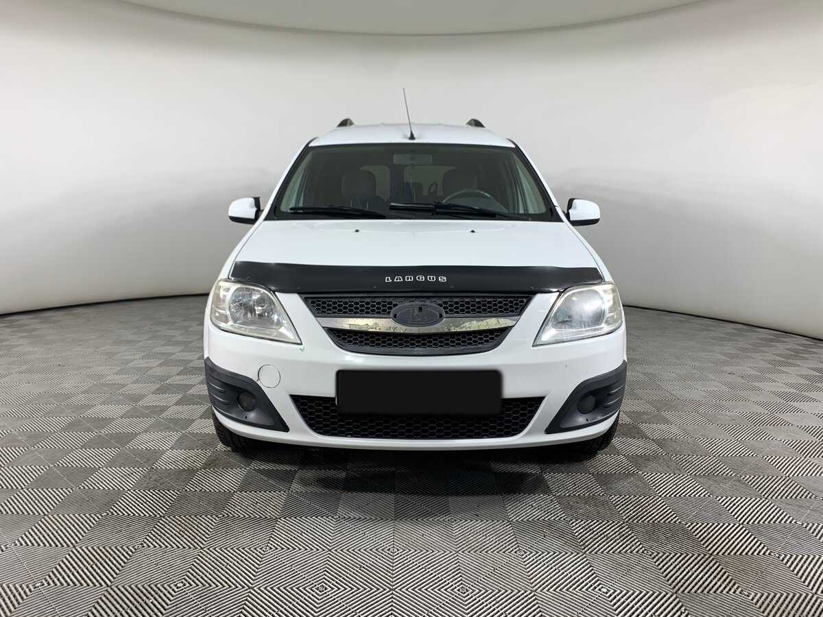 Лада (ВАЗ) Ларгус б/у, 2014, Механическая. Фото: #1