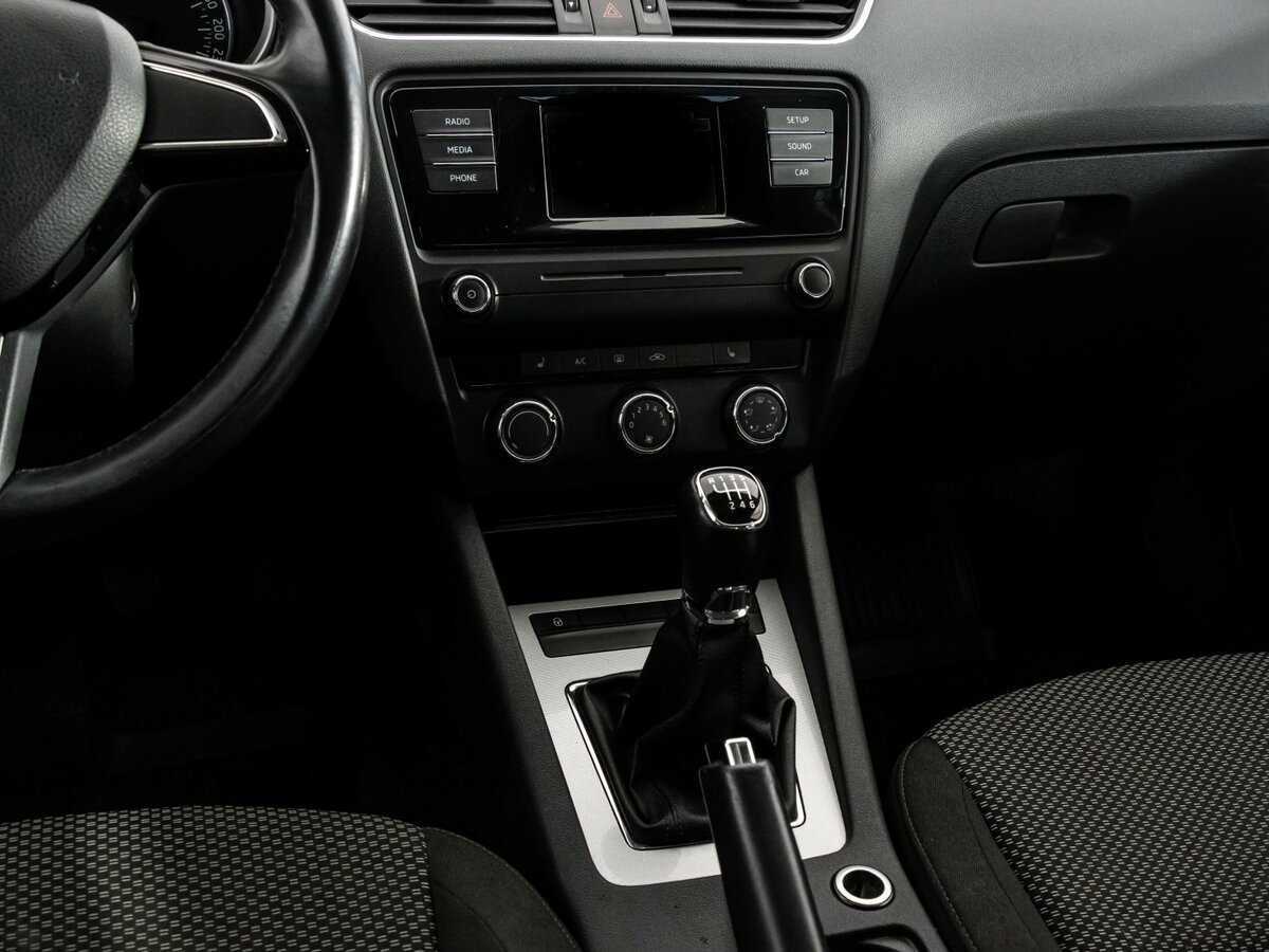 Шкода Октавия б/у, 2017, Механическая. Фото: #10