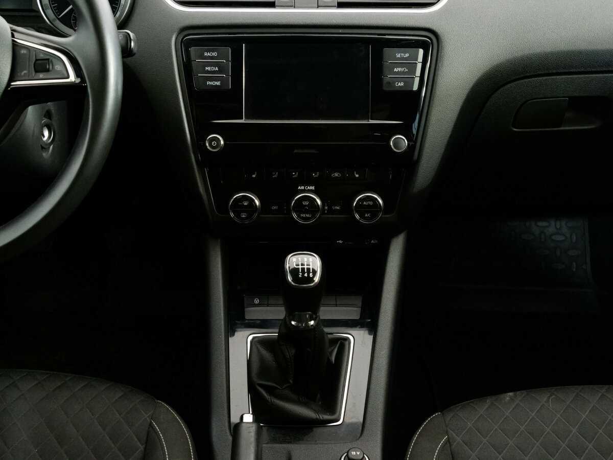 Шкода Октавия б/у, 2017, Механическая. Фото: #10