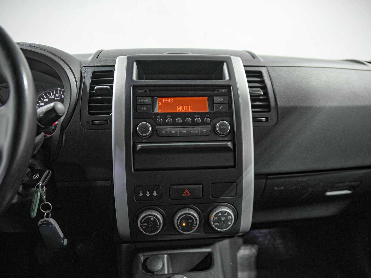 Ниссан Икс-Трейл б/у, 2014, Механическая. Фото: #10