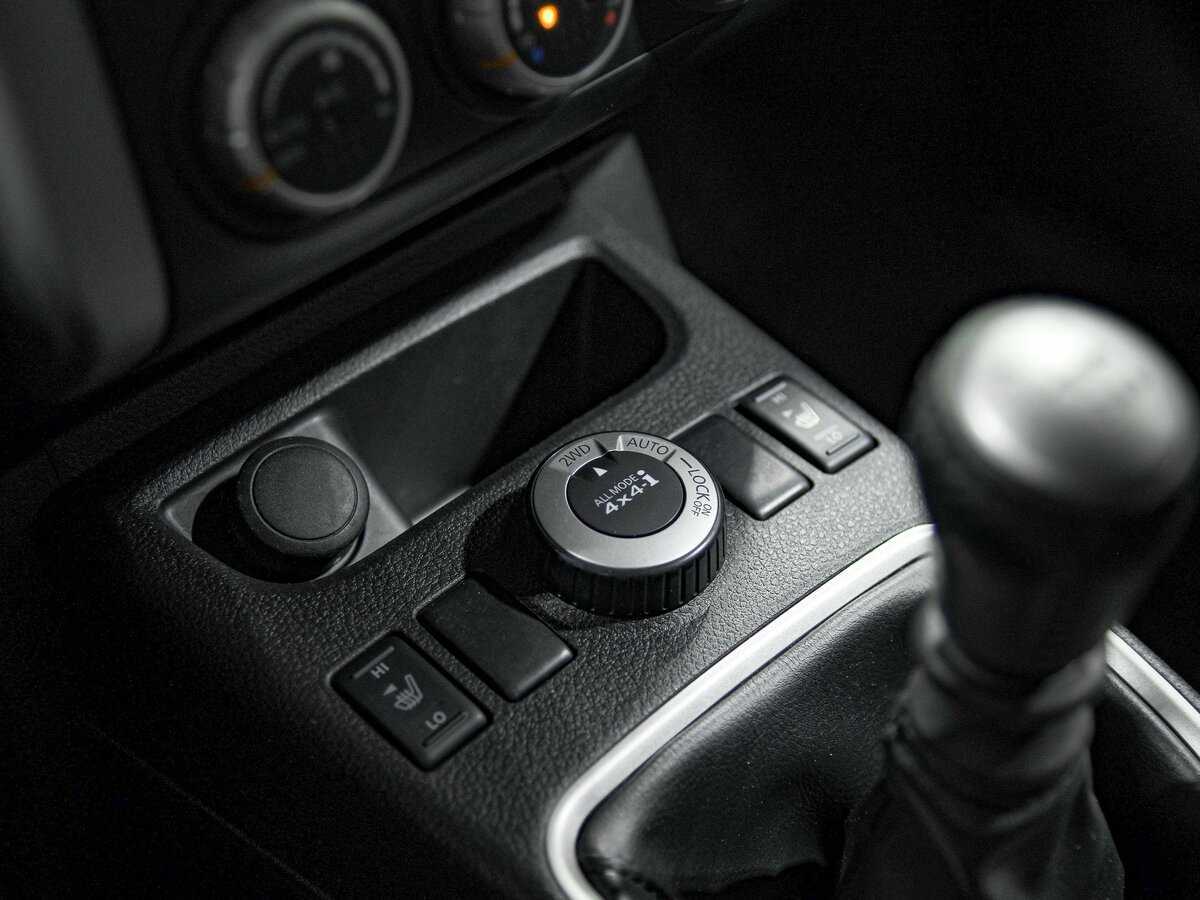 Ниссан Икс-Трейл б/у, 2014, Механическая. Фото: #12